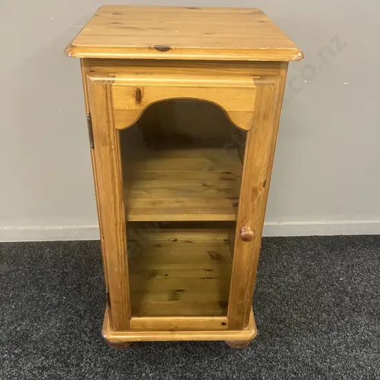 Pine Glass Door Stereo Cabinet With Hinged Top, Adjustable Shelves. H85 W44 D44cm