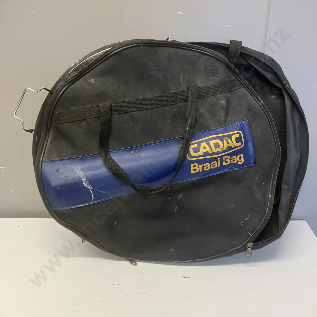 Cadac Skottelskaar Braai In Carry Bag (No Stem) Unable to sell Disposed Of Image 1++