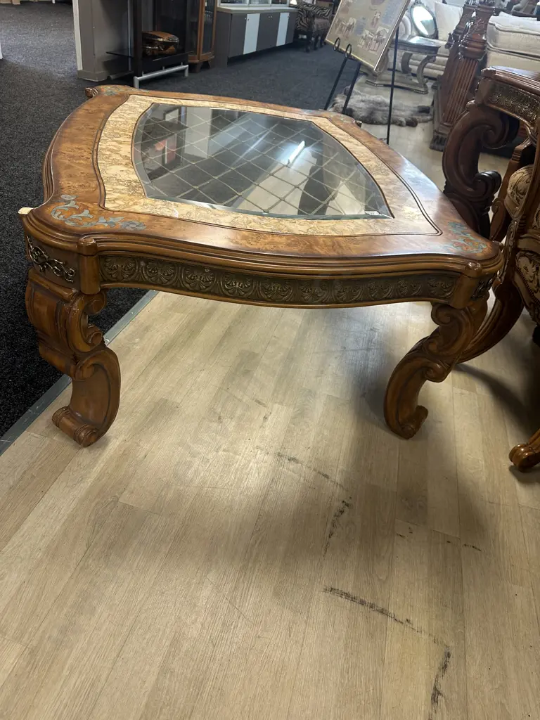 AICO by Michael Amini Venetian Honey Walnut Rectangular Cocktail Table Image 1++