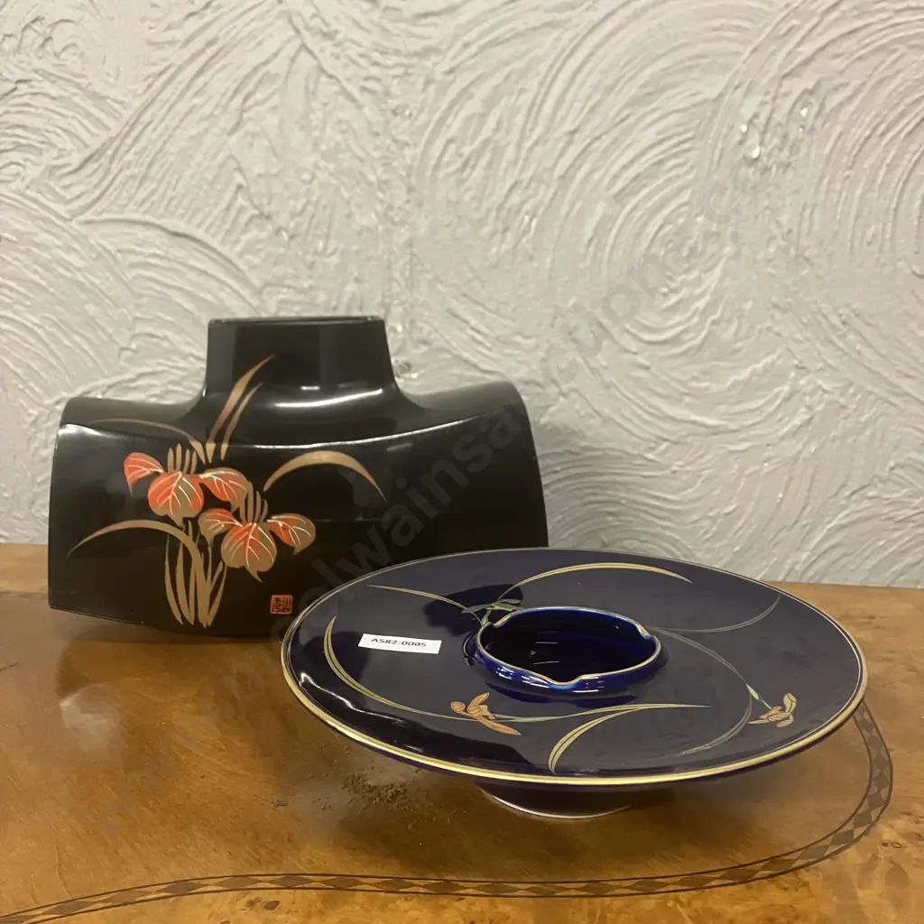 Japanese Koransha Porcelain Ashtray, Cobalt Blue With Floral Pattern. 6.5 x 21.5cm & Black Lacquer Ware Vase. 17 x 26cm Image 1++