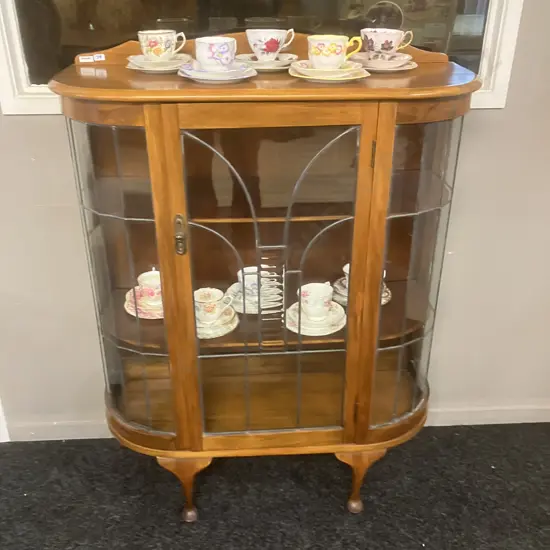 Antique Art Deco Mahogany Leadlight Glazed Bow Front China Display Cabinet, Cabriole Legs. H118 W91.5 D35cm
