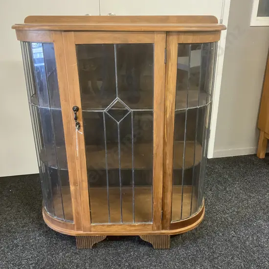 Native Timber Oak Bow Front Leadlight Glazed China Cabinet With Key. H109 W91 D37.5cm