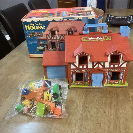 Vintage 1980 Fisher Price Play Family House #952 Little People With Original Box