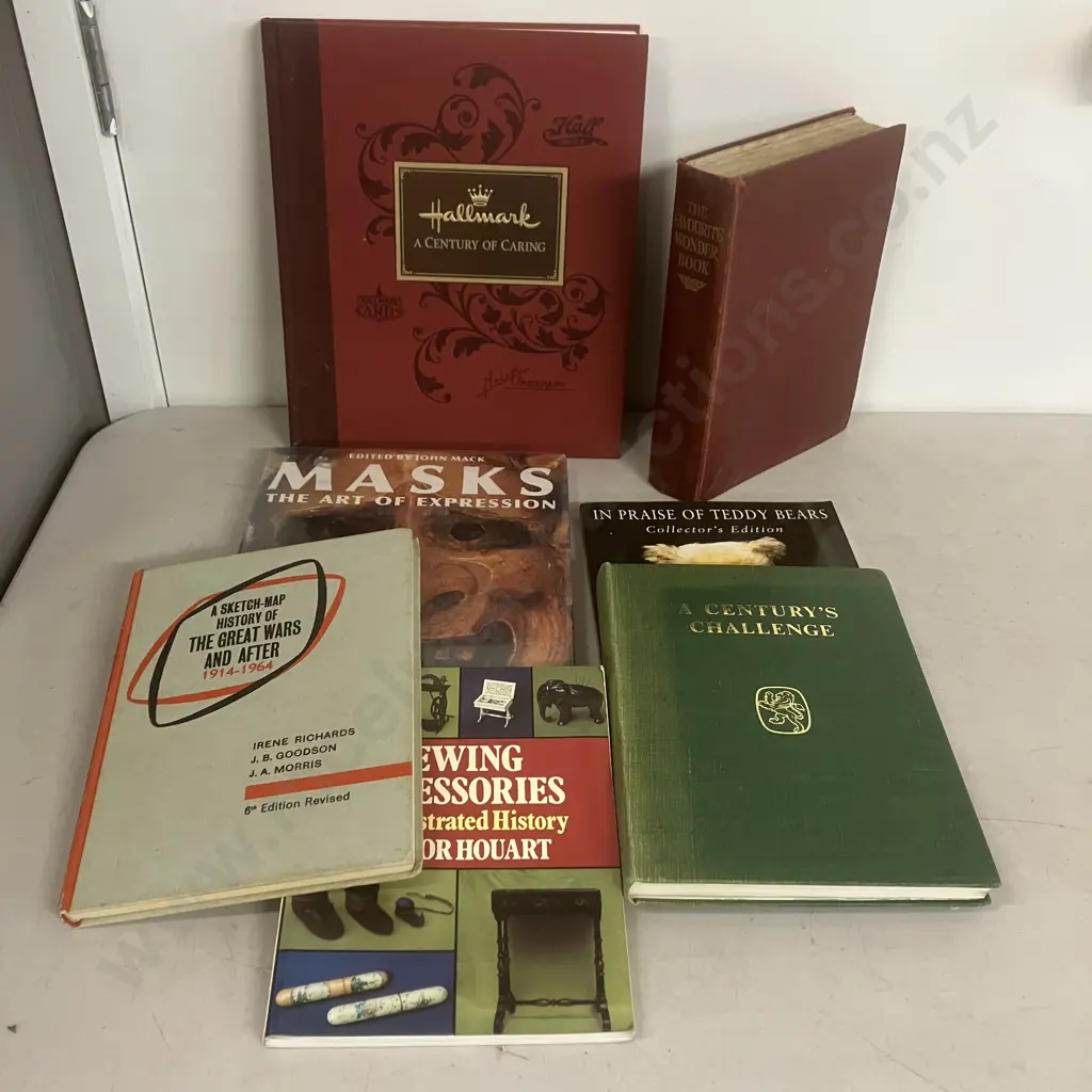 Books - 1938 The Favourite Wonder Book, A Century's Challenge Etc Image 1++