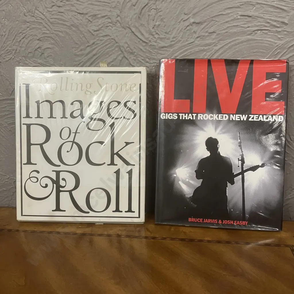 Live: Gigs That Rocked New Zealand Josh Easby, Bruce Jarvis & 1995 First Edition Rolling Stone Images of Rock and Roll Image 1++