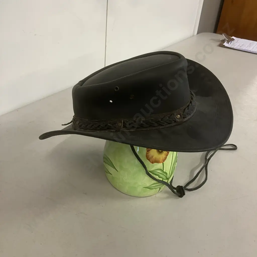 Wagga Wagga Size L Leather Hat by Outback Trading NZ Image 1++