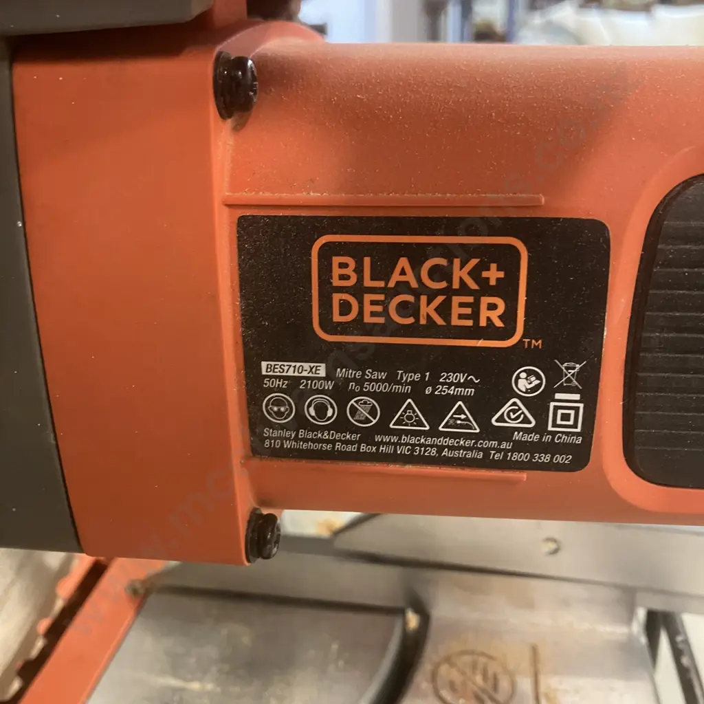Black + Decker BES710-XE 2100W 254mm Single Bevel Slide Mitre Saw Image 1++
