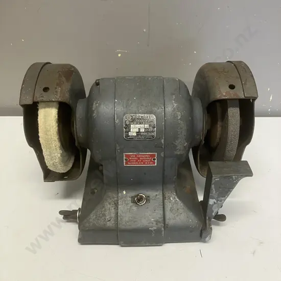 Black & Decker 6" Standard Bench Grinder