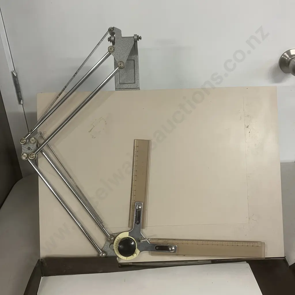 Tecnostyl 620 Vintage Portable Drafting / Drawing Board In Case - 35 x 50cm Image 1++