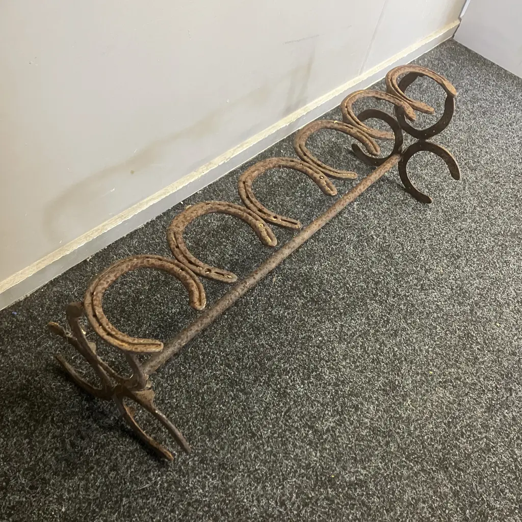 Rustic Horseshoe Boot Rack - 3 Pair. L92cm (AF) Image 1++