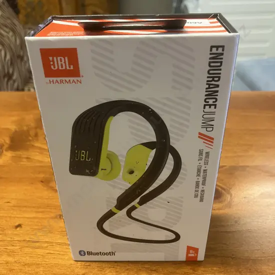 JBL Endurance JUMP Waterproof Wireless Sport In-Ear Headphones