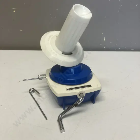 Rare Vintage Empisal Knitmaster Yarn Ball Winder - Blue & Cream (Damage To Guide Rod)