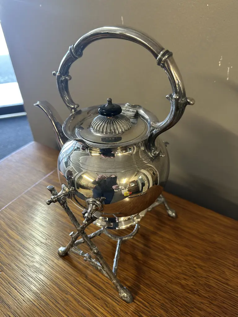 Antique Silver Plated Tilt Kettle Image 1++