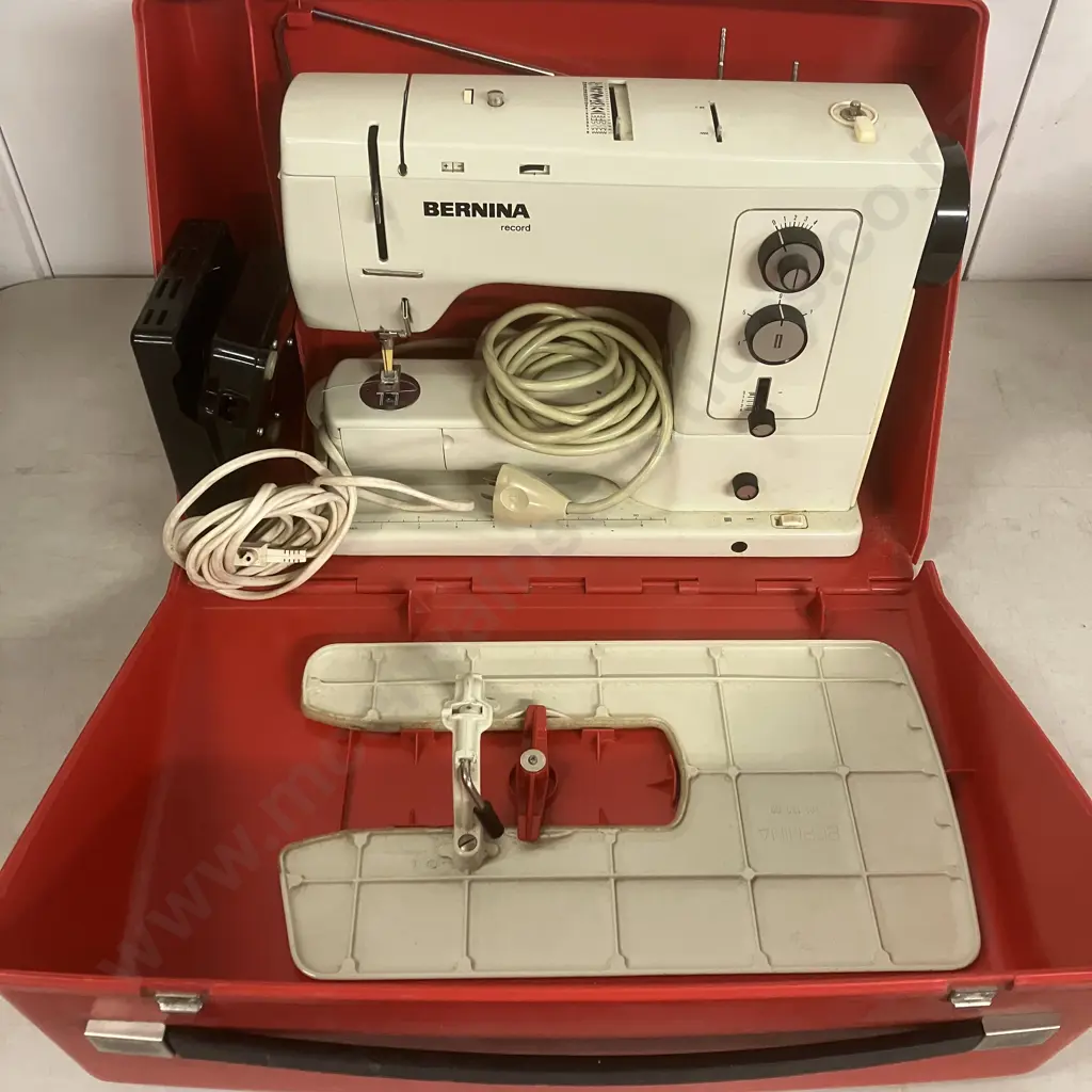 Bernina Record 830 Sewing Machine In Case #15060681 Image 1++
