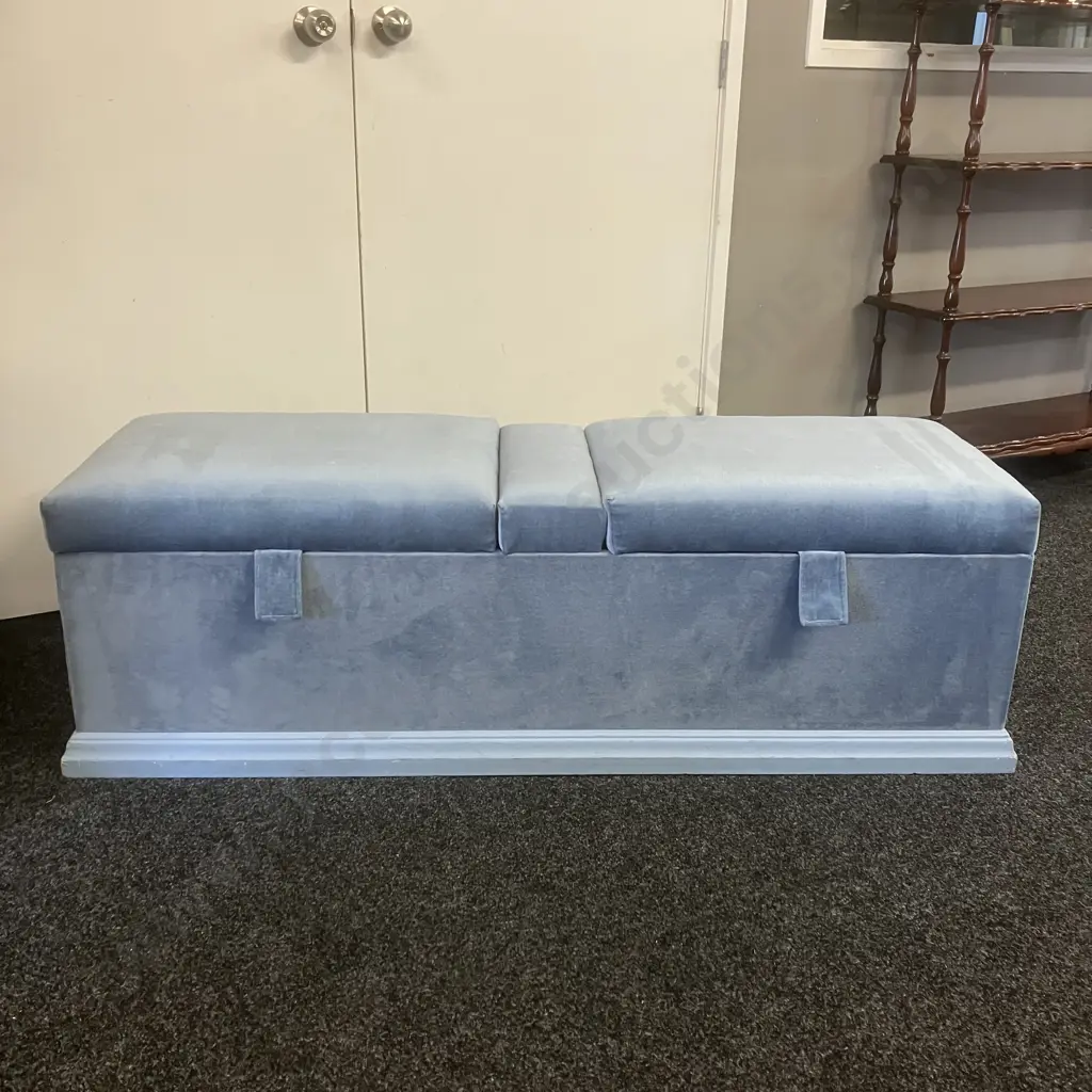 Vintage Blue Upholstered Blanket Box With Padded Hinged Lid. H44 W140 D46cm Image 1++