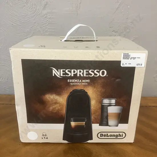 DeLonghi Nespresso Essenza Mini & Aeroccino3 - White, Boxed