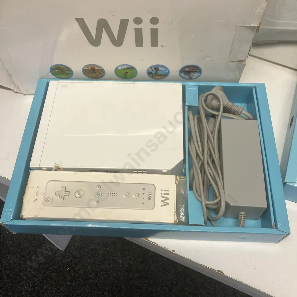 Vintage Nintendo Wii Sports & Wii Fit (No Game Disc) Image 1++