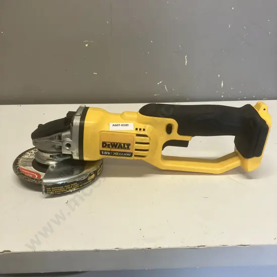DeWalt 18V Cordless Cut Off Tool Skin Only