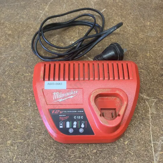 Milwaukee 12V Charger C12C