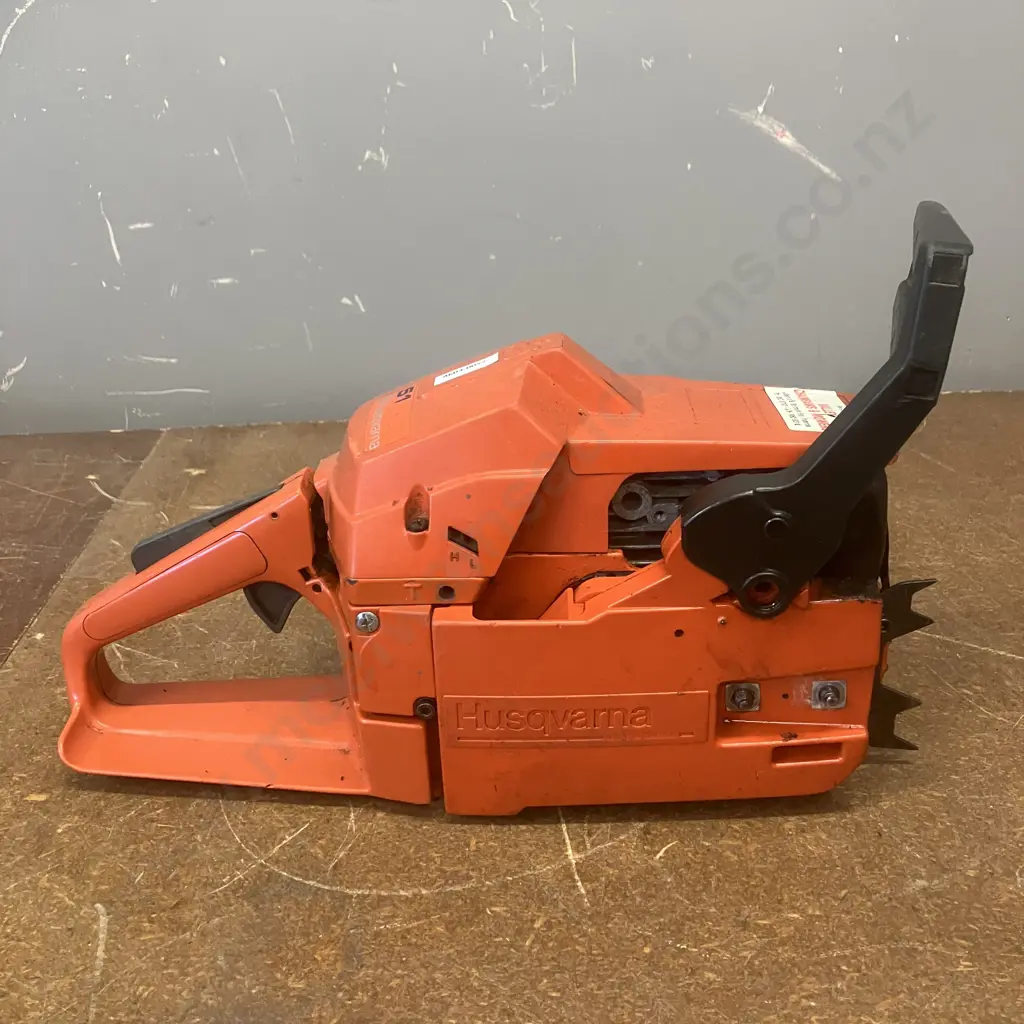 Husqvarna Chainsaw 51 (No Bar - As Found) Image 1++