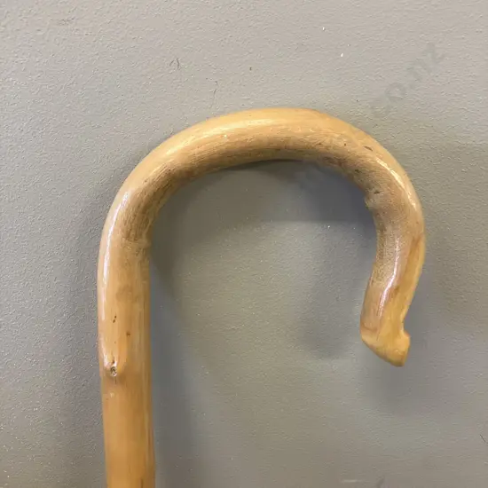 Wooden Shepherds Crook. L139cm