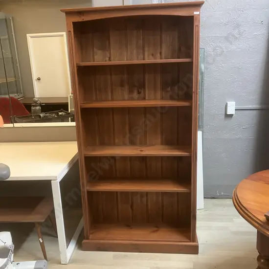 Pine 4 Shelf Bookcase. H186 W95 D30cm