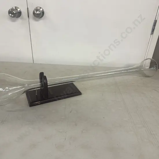 New Zealand Green Glass Yard Glass With Wooden Wall Bracket