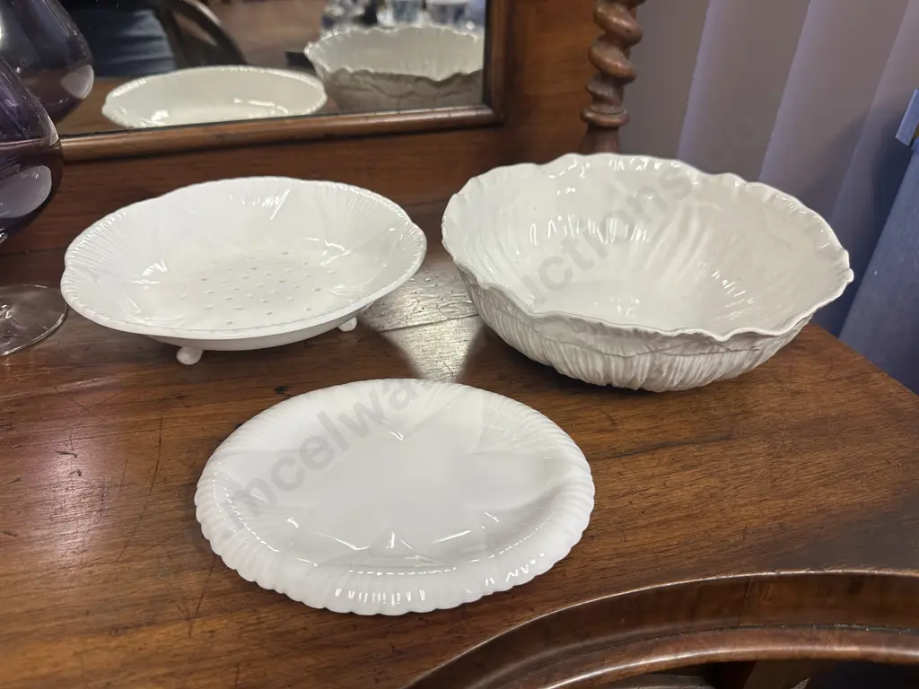 Selection Of Shelley Dishes Image 1++