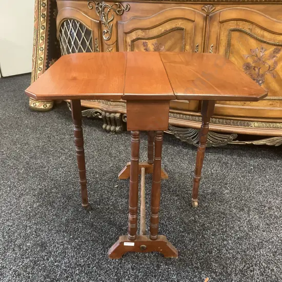 Small Antique Mahogany Drop Leaf Side Table. H54 W53 D14 / 60.5cm