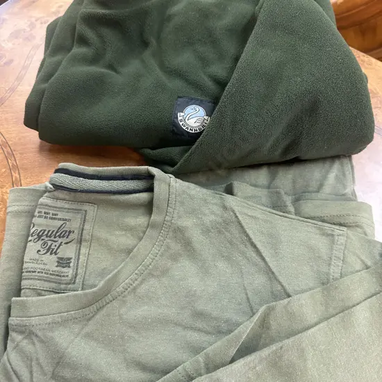 Rivers Clothing & Foot Wear Merchants Regular Fit Green Tee & Swandri Tee - Size XL