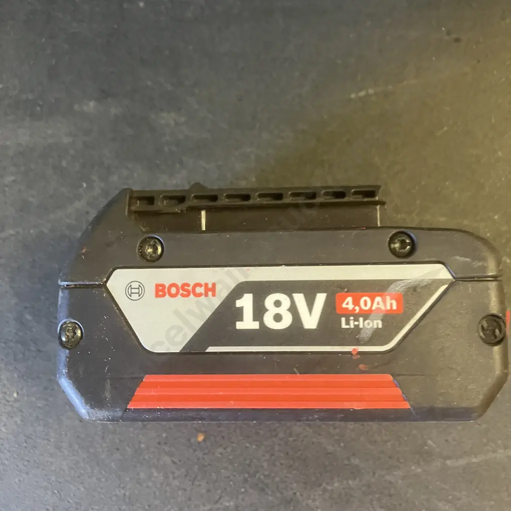 Bosch 18V 4.0Ah  Battery, Green Bosch Tool Case Image 1++