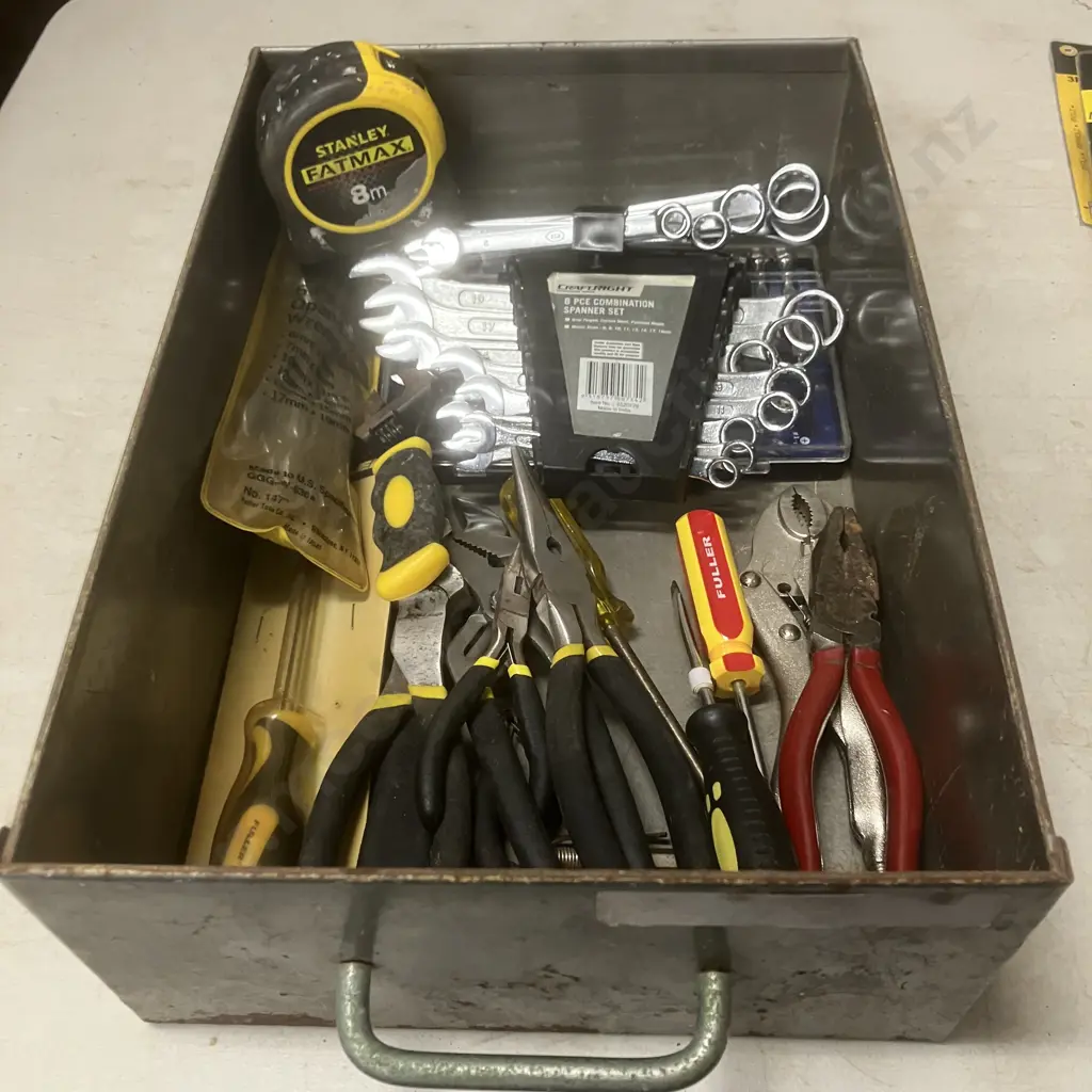 Hand Tools, Spanner Sets, Tape Etc Image 1++