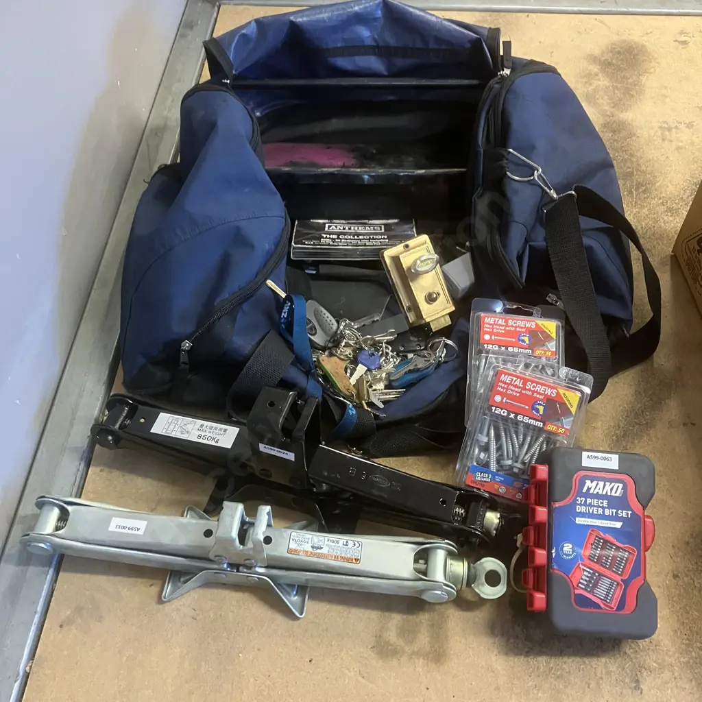 Tyre Jacks, Roofing Screws, Mako Bit Set, Keys Etc In Blue Bag Image 1++