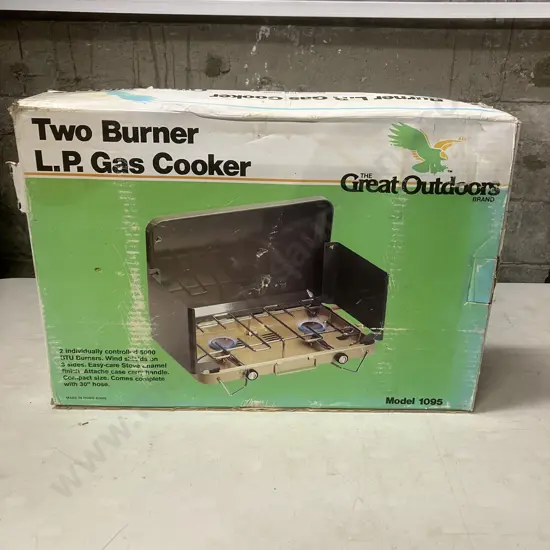 Retro The Great Outdoors Brand Two Burner L.P.Gas Cooker Model 1074, Unused