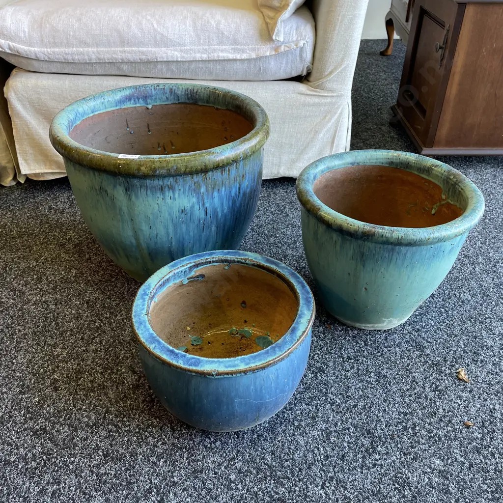 Three Terracotta Garden Pots with teal/blue/green drizzle glaze Image 1++