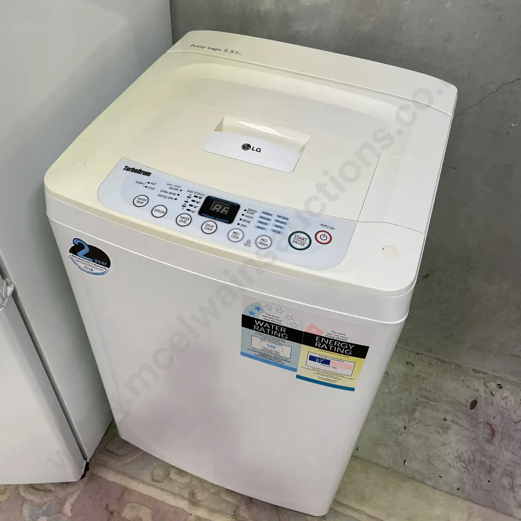 LG Fuzzy Logic 5.5kg Washing Machine. WF-T556. Turbo Drum Image 1++