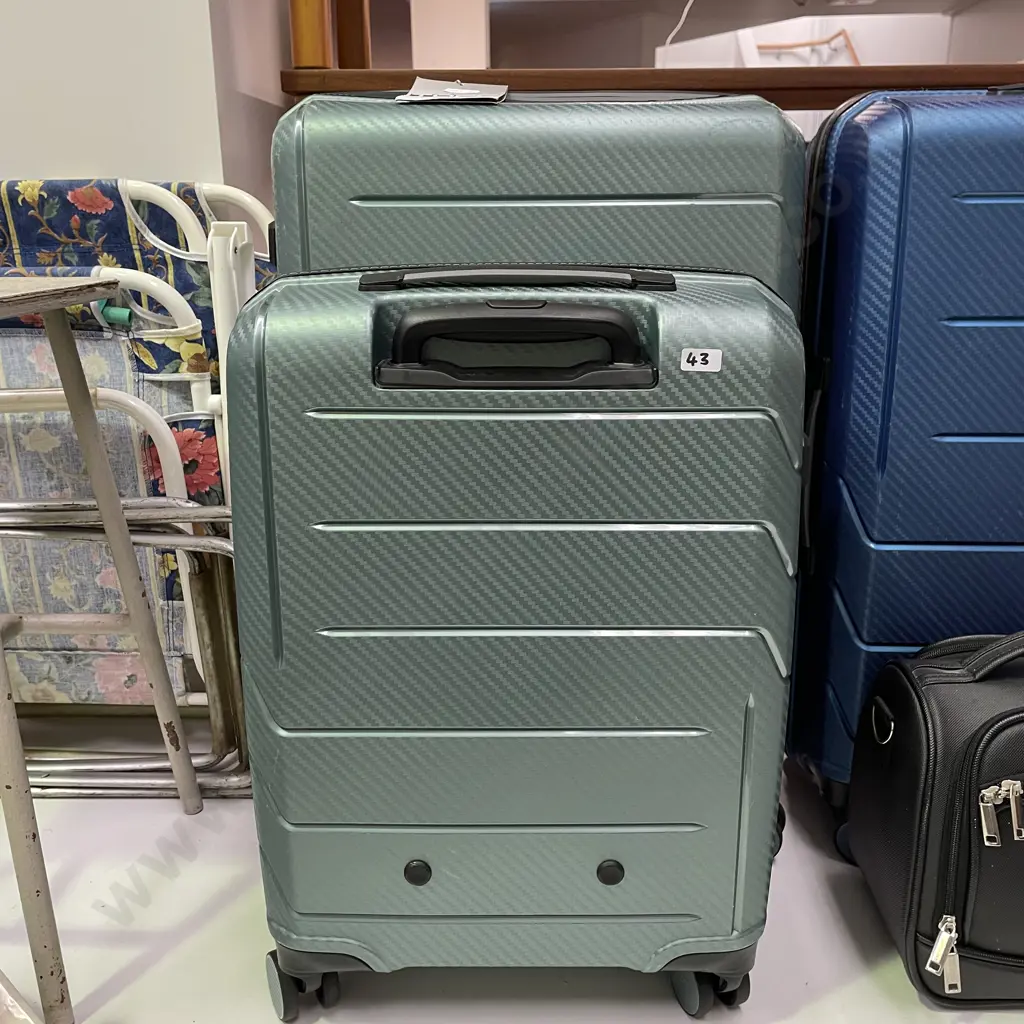 Topp AlphaAir Suitcase and Matching Carry-on with Built in locks Image 1++