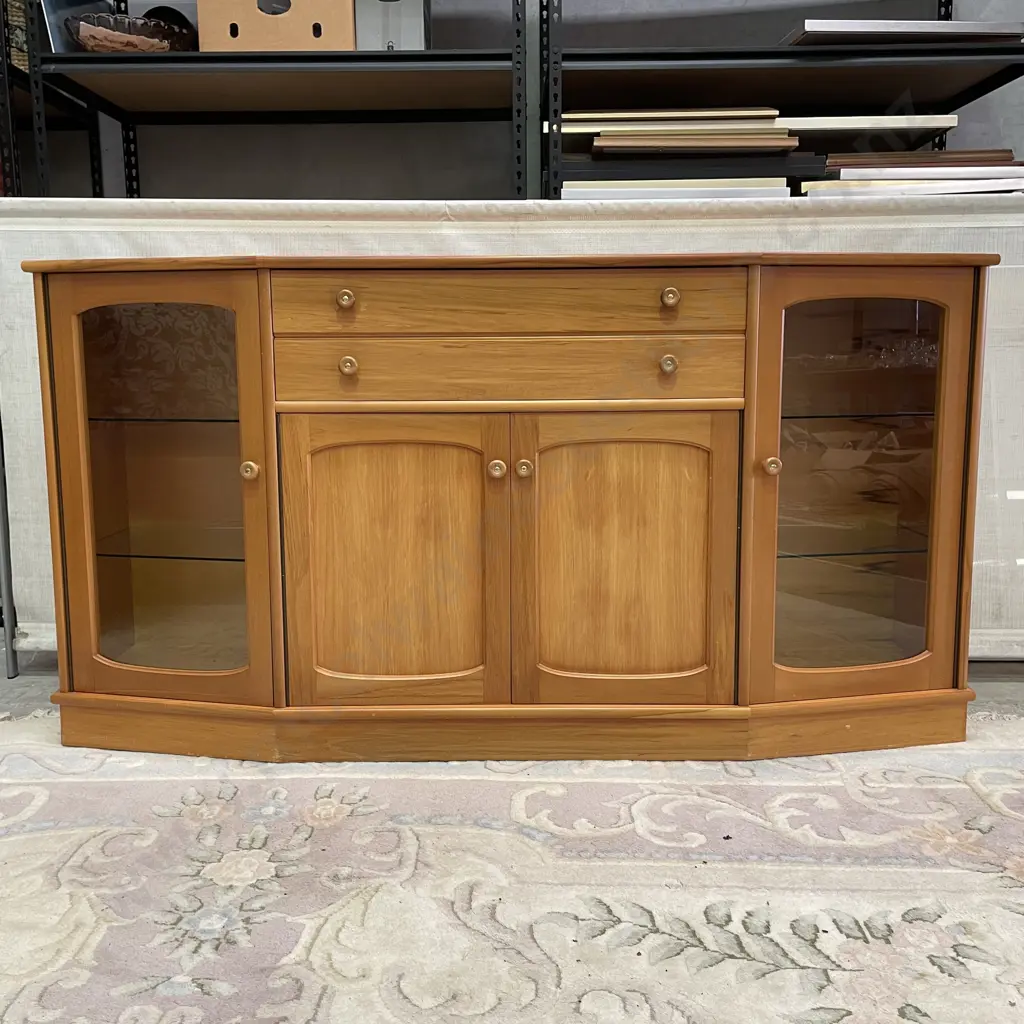 Danske Mobler Sideboard/Buffet. 4 Door with 2 glass fronts, 2 Drawer with 1 felt lined cutlery. Internal Glass shelves Image 1++