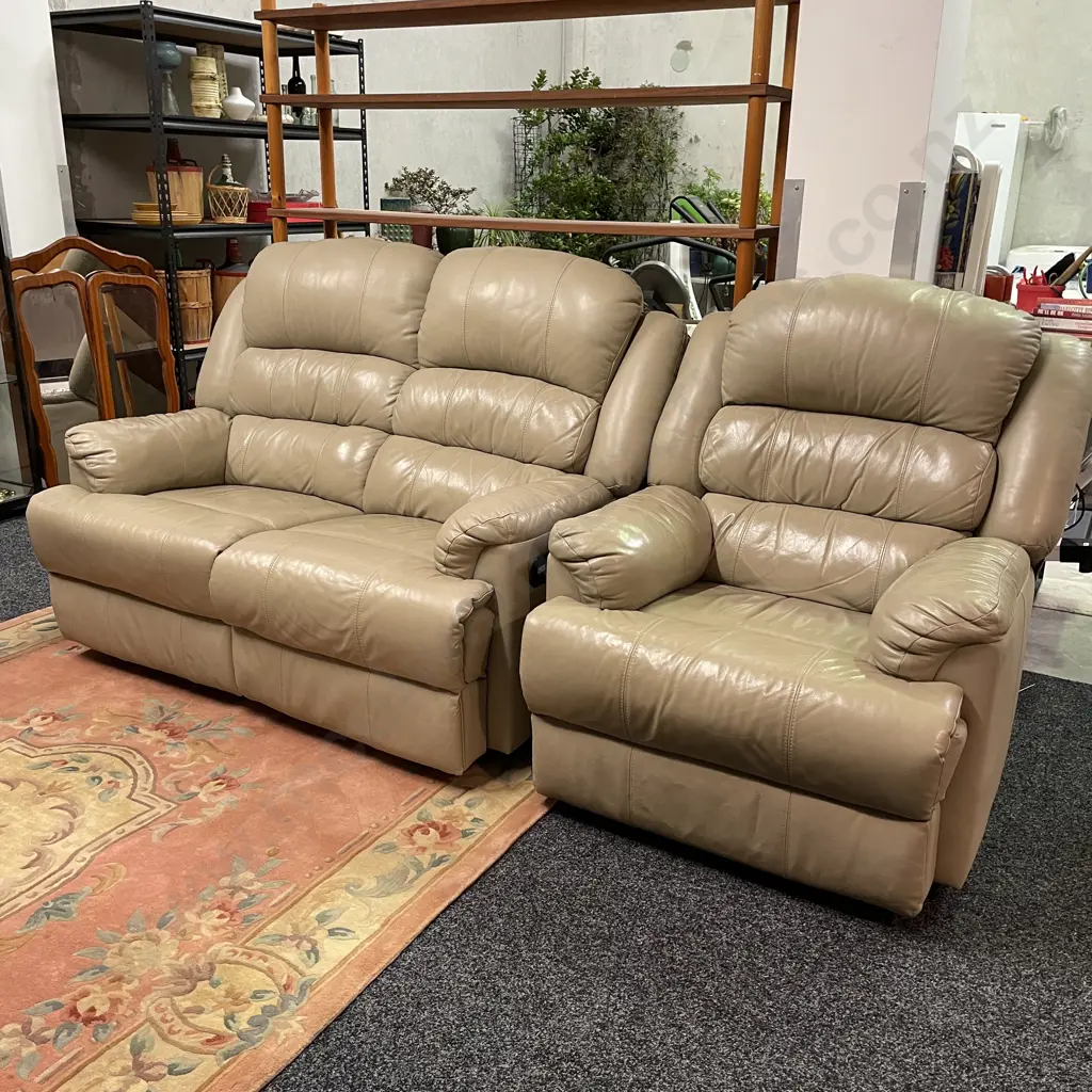 Fawn/Oatmeal (2nd pic true colour) Leather Reclining Suite. Single Chair & 2 seater. Excellent condition. Image 1++