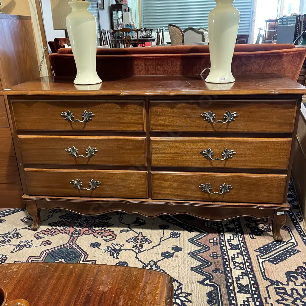 Vintage Solid Mahogany 6 Drawer Lowboy Image 1++