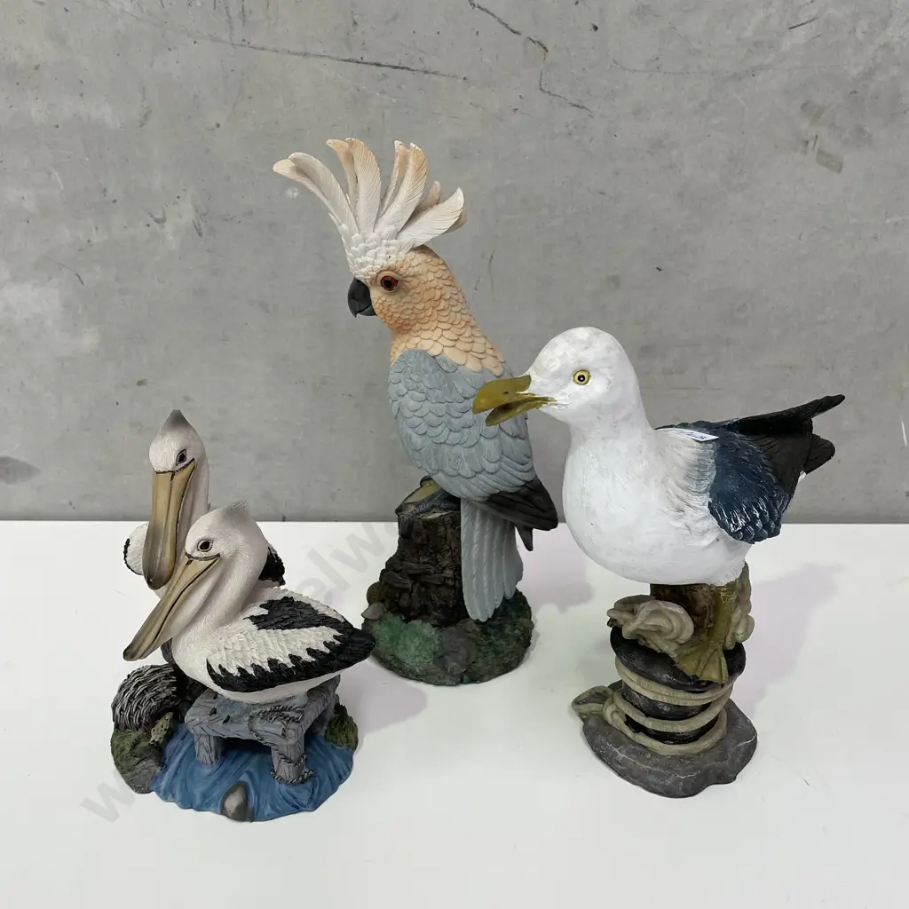 Assorted Bird Figurines/Ornaments Image 1++