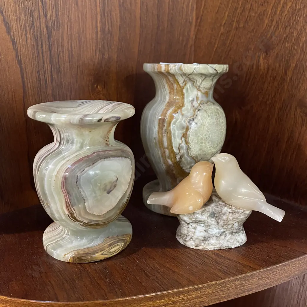 Pair of Marble Vases and Bird Figurine Image 1++