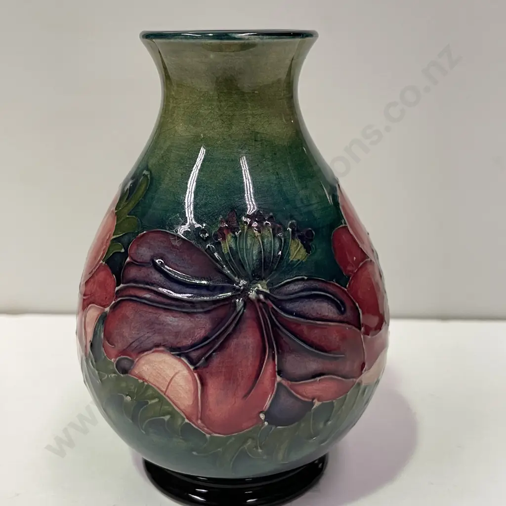 William Moorcroft Clematis Vase H12. Excellent condition Image 1++