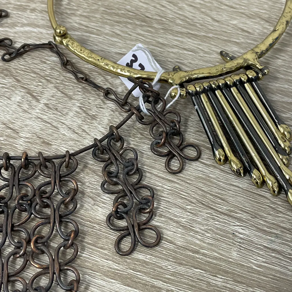 Two Vintage Chocker Necklaces Image 1++