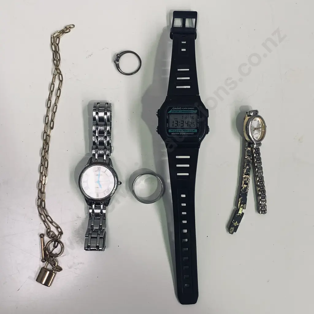 Collection of Watches and Jewellery Image 1++