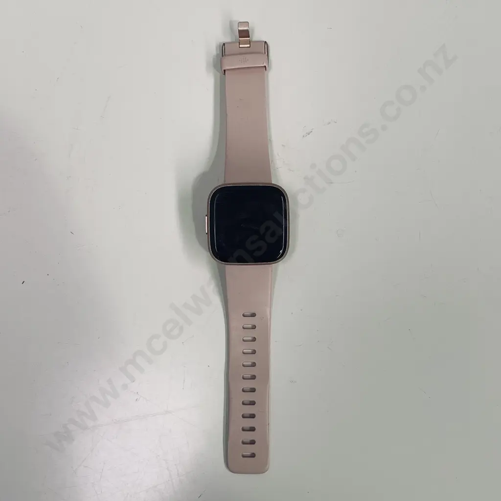Fitbit Smart Watch, Pink  - Model MNFB507 Image 1++