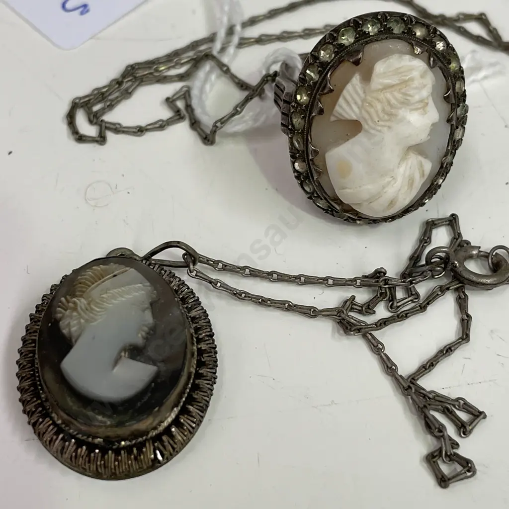 Vintage Sterling Silver Ring and Necklace with Cameos Image 1++