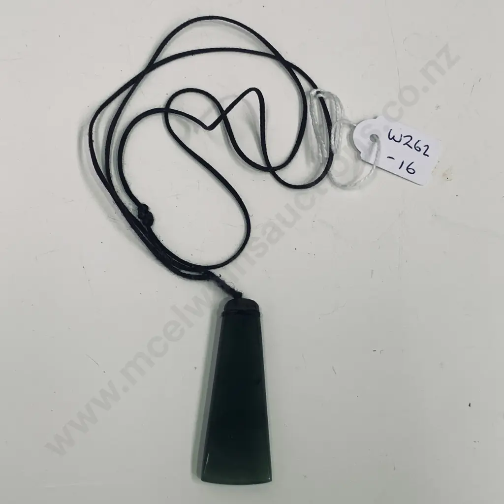 Greenstone Necklace 5cm Image 1++