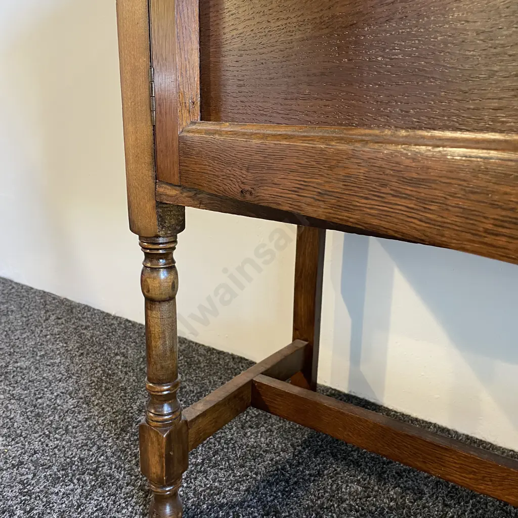 Antique Arts and Crafts Solid Oak Buffet/Sideboard Image 1++