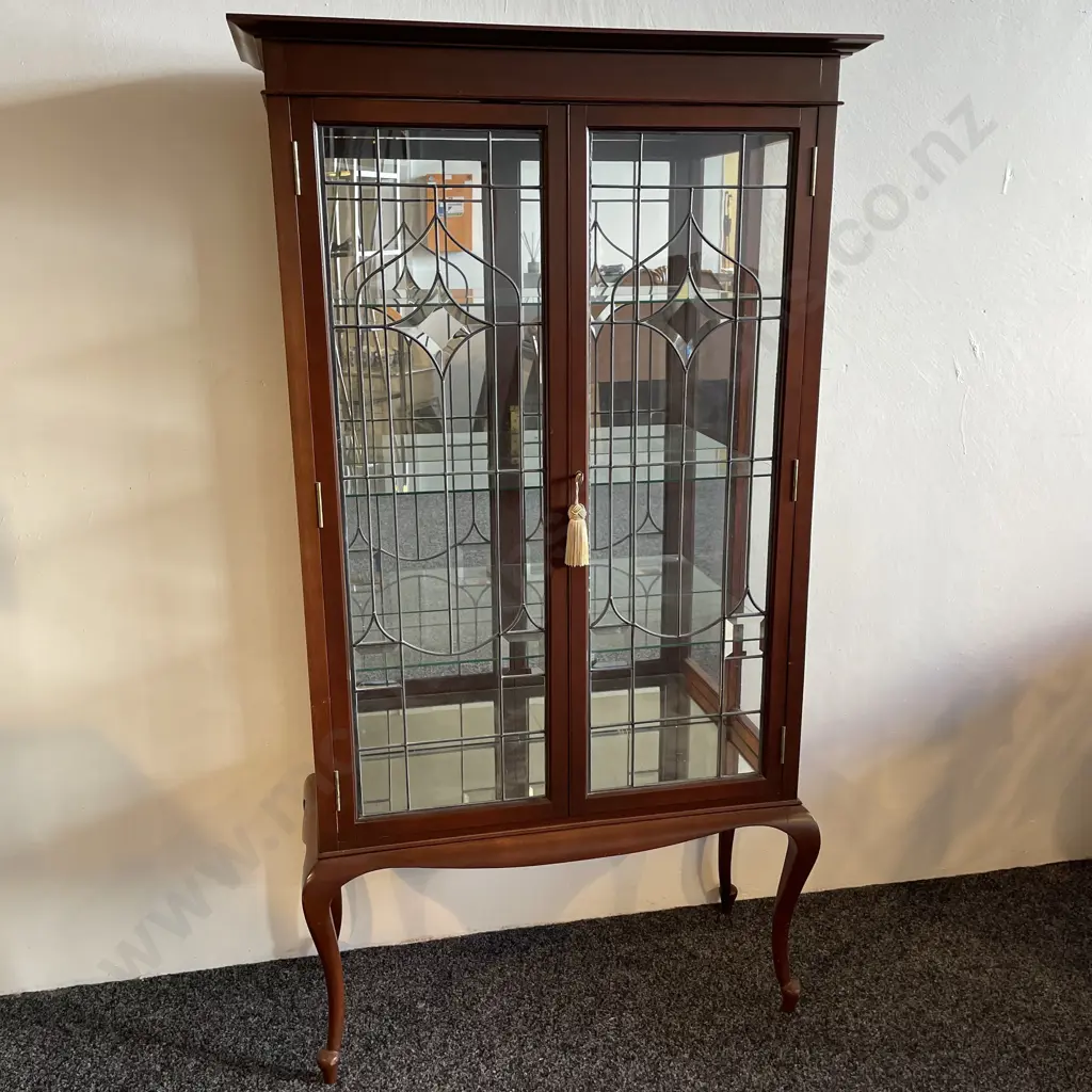 Stunning Antique Leadlight Display Cabinet. H152 W84 D34cm Image 1++